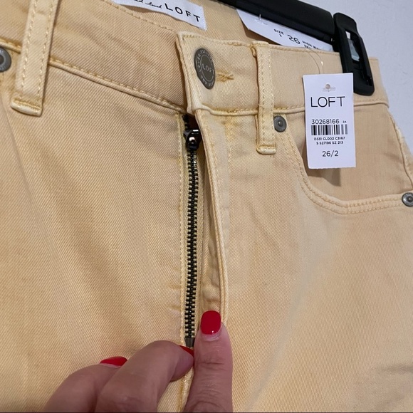 NWT LOFT High Waist Skinny Crop Frayed Hems Jeans Yellow Size 26/2 - Picture 6 of 10